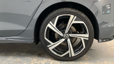 Volkswagen Golf 1.5 TSI R-Line 5dr Petrol Hatchback